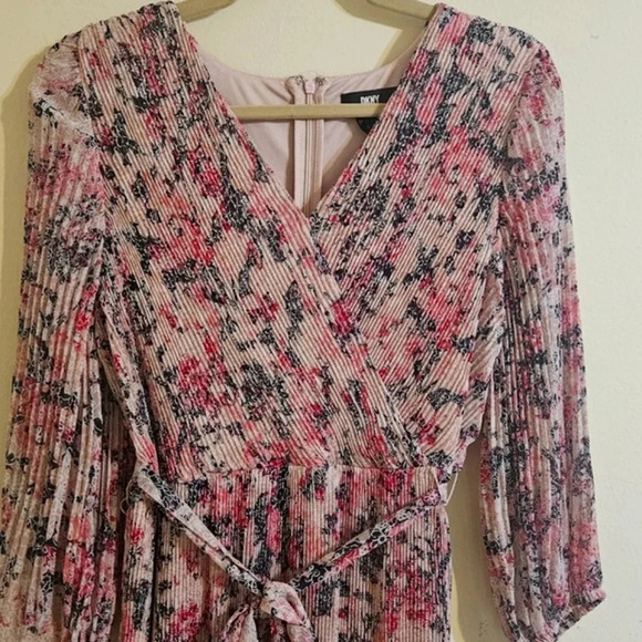 DKNY Floral Tie Waist Dress - Picture 4 of 6